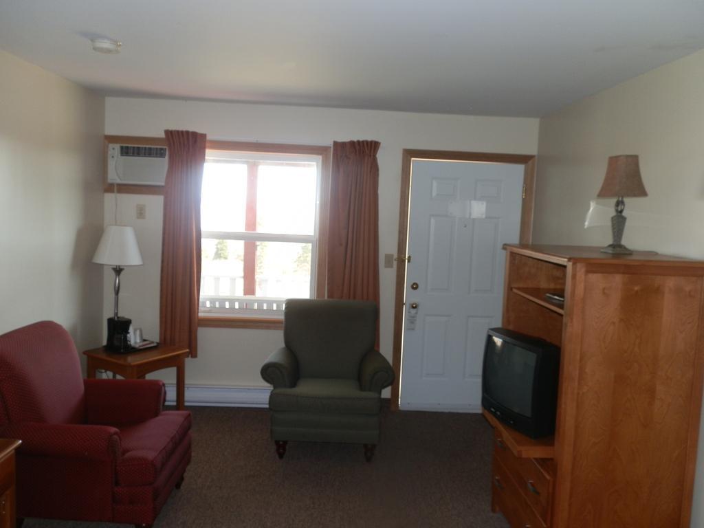 Hopewell Rocks Motel & Country Inn Hopewell Cape Quarto foto