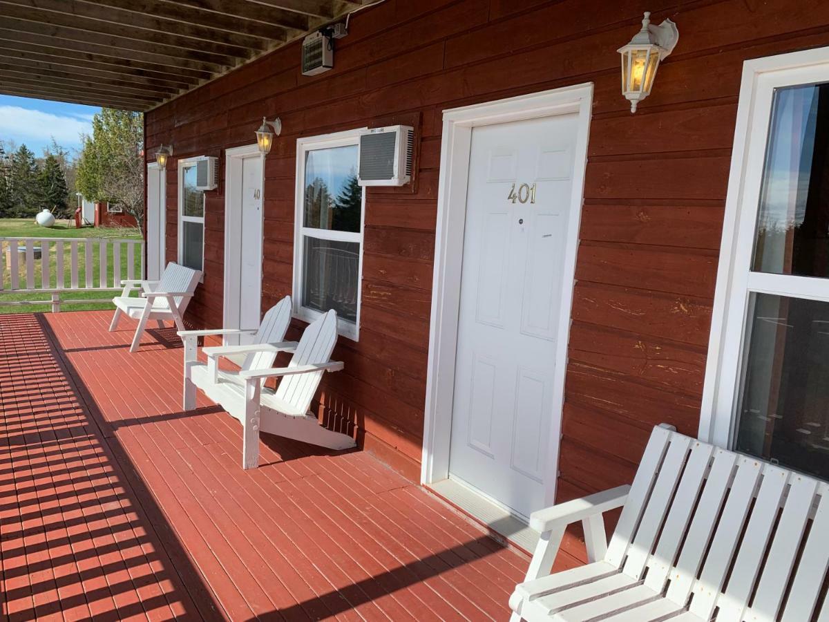Hopewell Rocks Motel & Country Inn Hopewell Cape Exterior foto